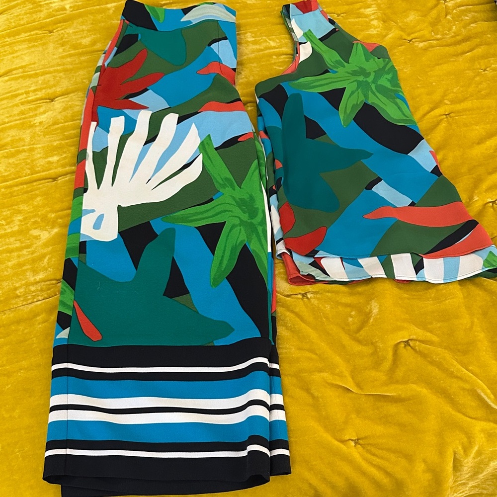Ann Taylor Petite Multicolor Tropical Print Pantsuit